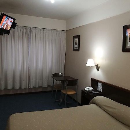 Hotel Carrara Buenos Aires Dış mekan fotoğraf