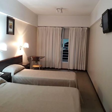 Hotel Carrara Buenos Aires Dış mekan fotoğraf