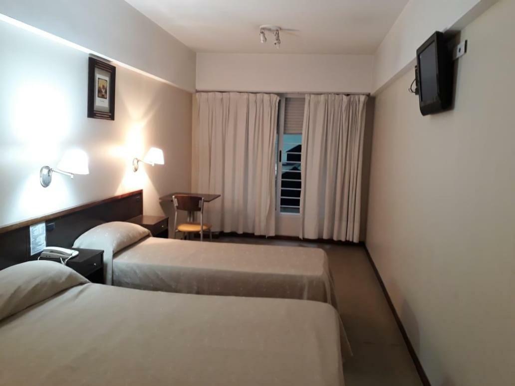 Hotel Carrara Buenos Aires Dış mekan fotoğraf