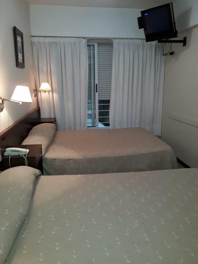 Hotel Carrara Buenos Aires Dış mekan fotoğraf